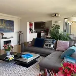 Magnificent Penthouse Panaramic View Of Paris