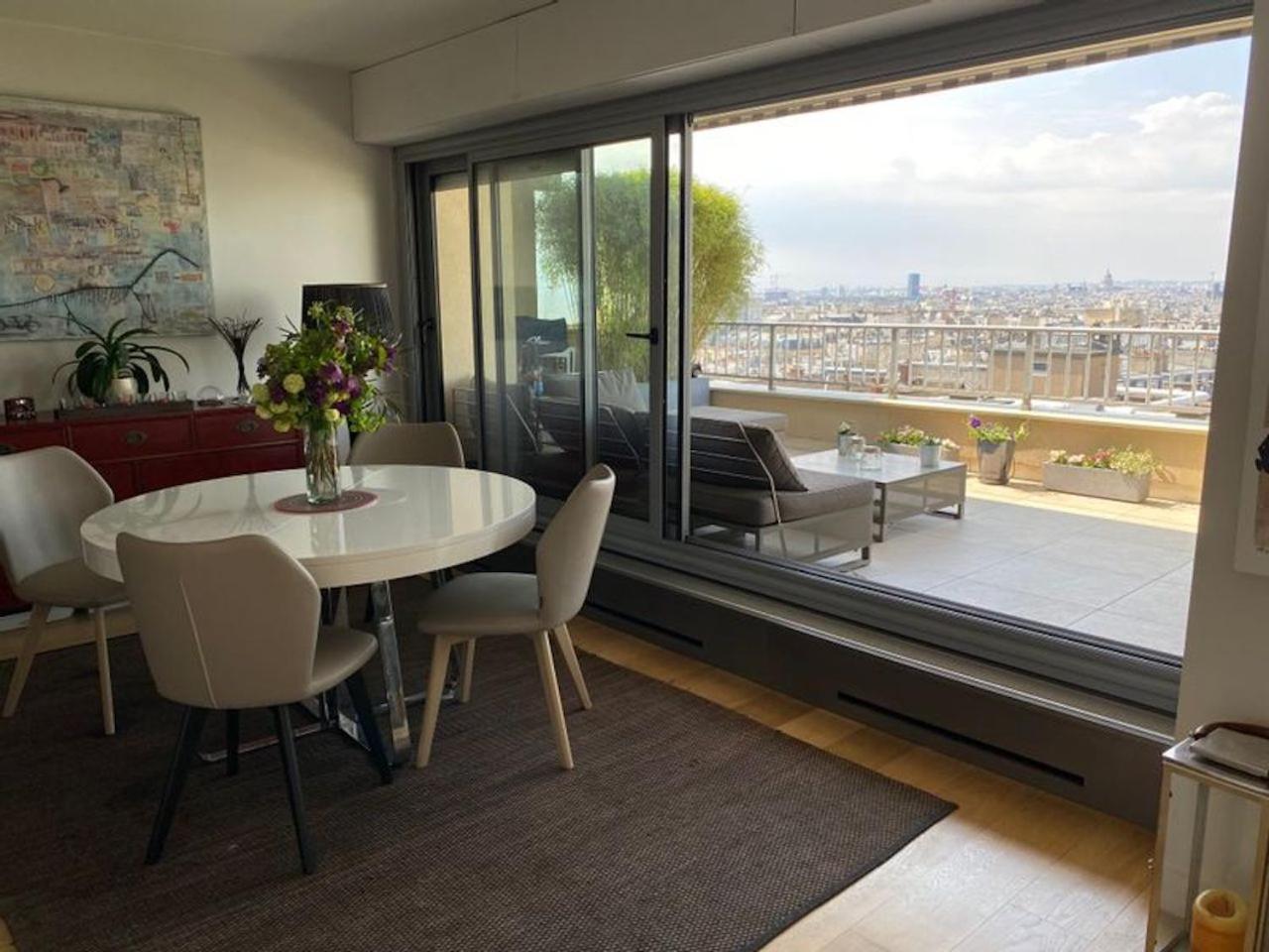 Magnificent Penthouse Panaramic View Of Parijs
