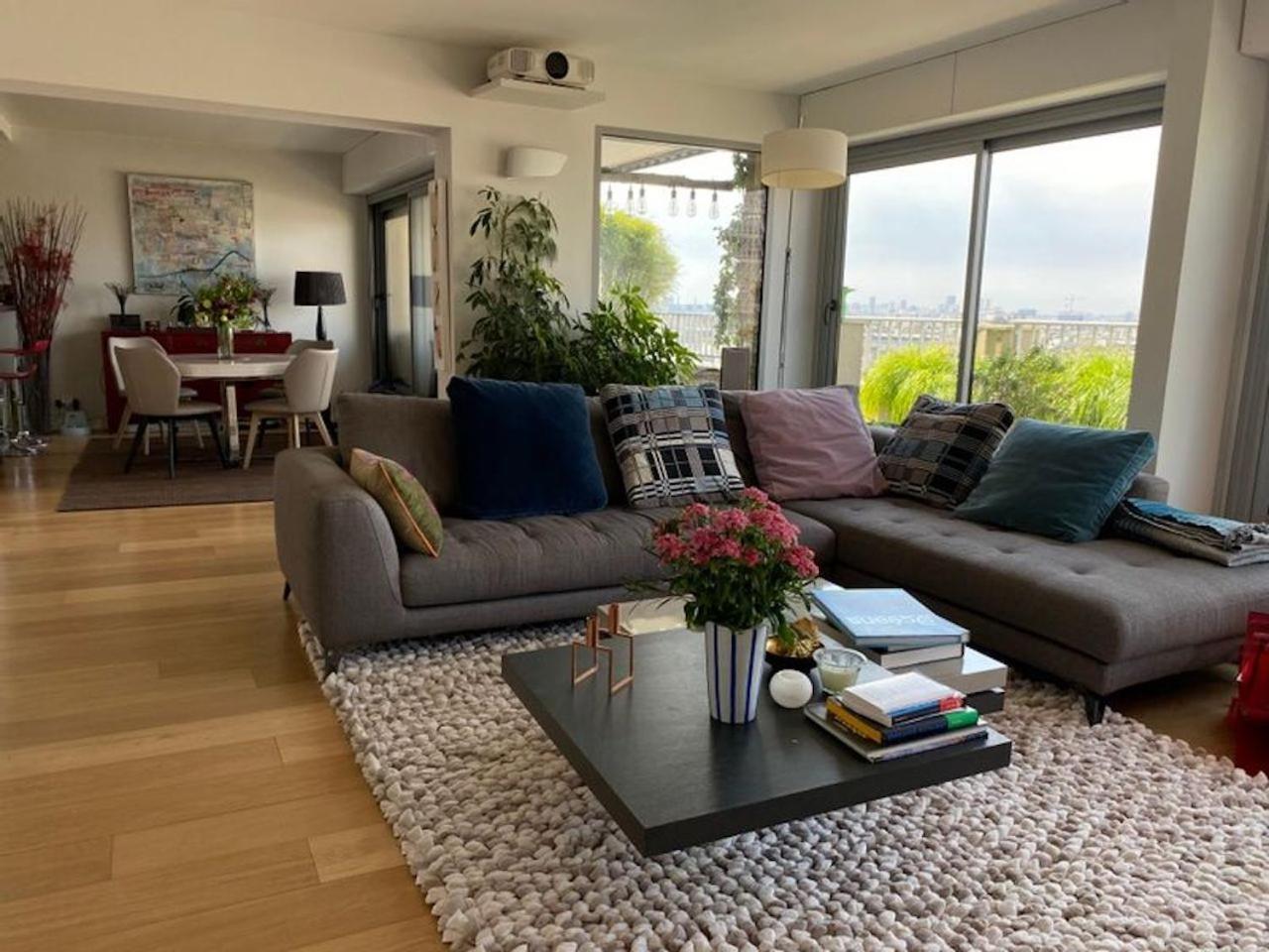 Magnificent Penthouse Panaramic View Of Parijs